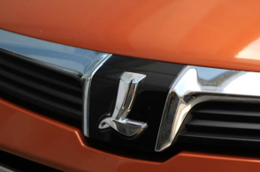 夏侯惇全皮肤手感测评，乘风破浪一致好评，这款可遇不可求|beat365(图3)