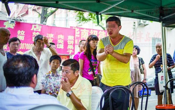 beat365官网中文：Rookie全场压制，IG三比二力克KT，率先晋级四强(图2)